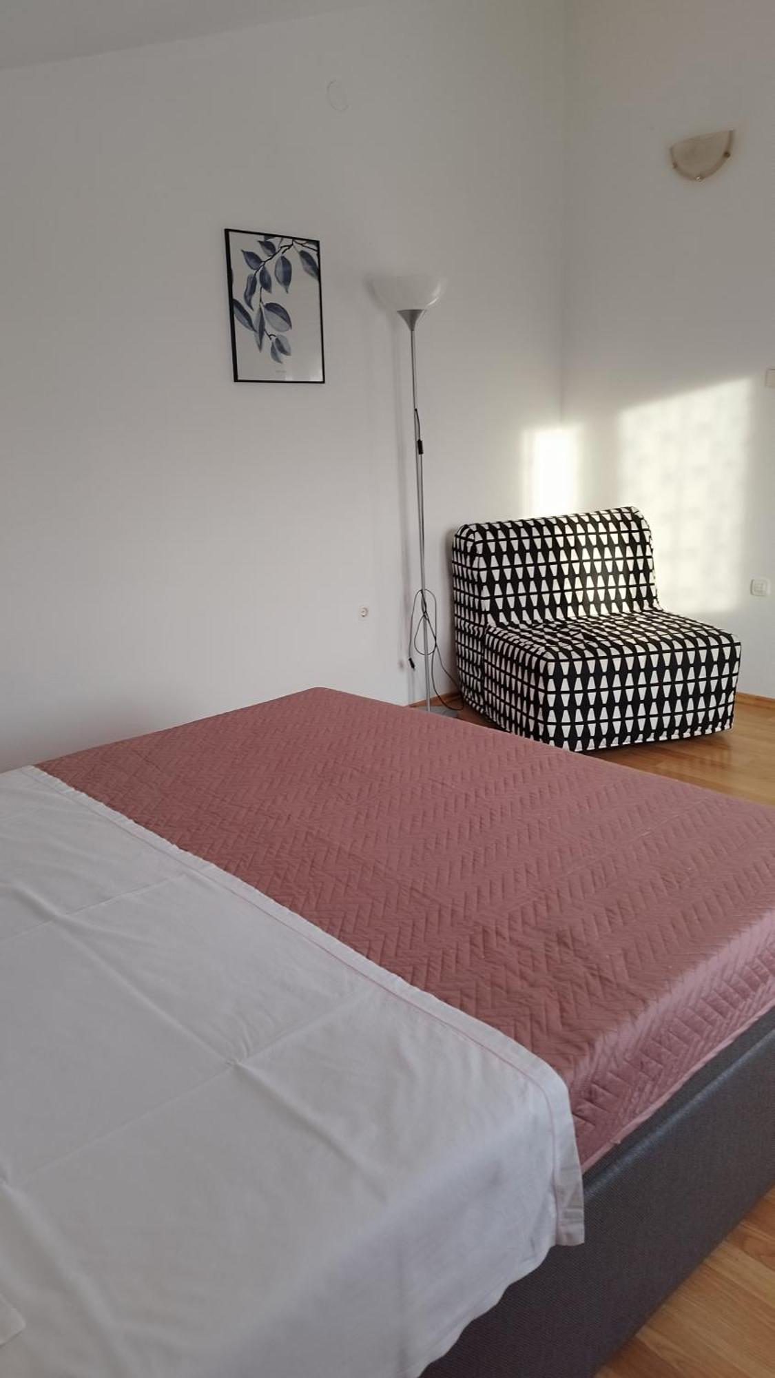 Apartment Mare Vrsi Buitenkant foto